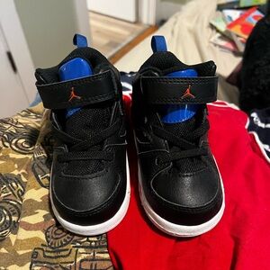 Jordan Kids Black and Blue Sneakers
